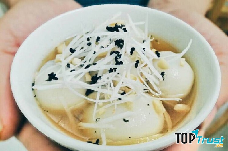 Quán Sủi dìn Trường Chinh