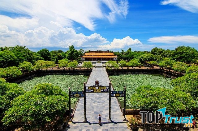 Quần thể di tích Cố Đô Huế