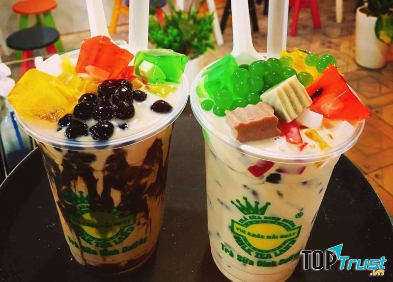 Nếu bạn thích uống trà sữa và quan tâm đến sức khoẻ của mình, hãy chọn Milk Tea Land - Trà sữa dinh dưỡng nhà làm cực kỳ chất lượng với đội ngũ nhân viên rất nhanh nhẹn và chu đáo mà giá cả lại rất phải chăng