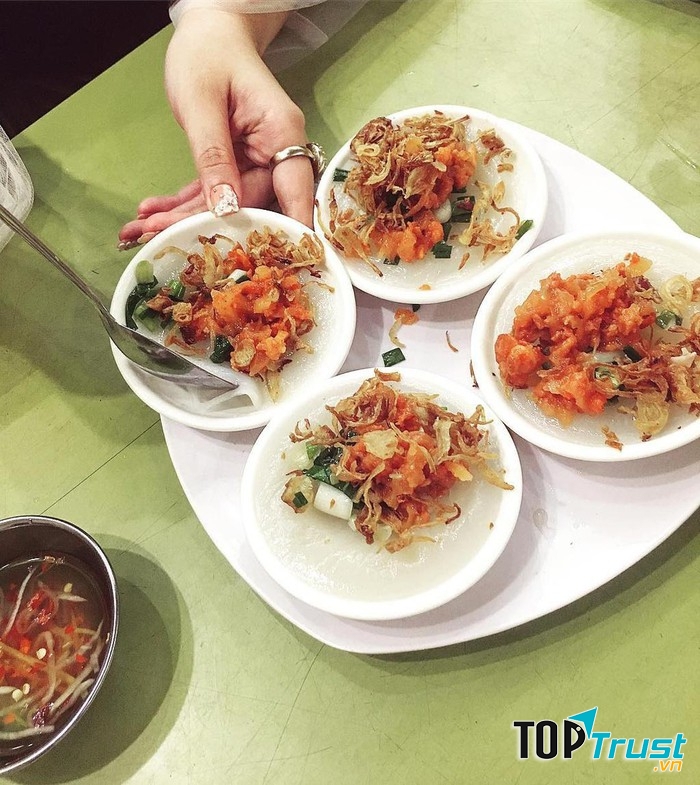 Quán xôi chè Bùi Thị Xuân