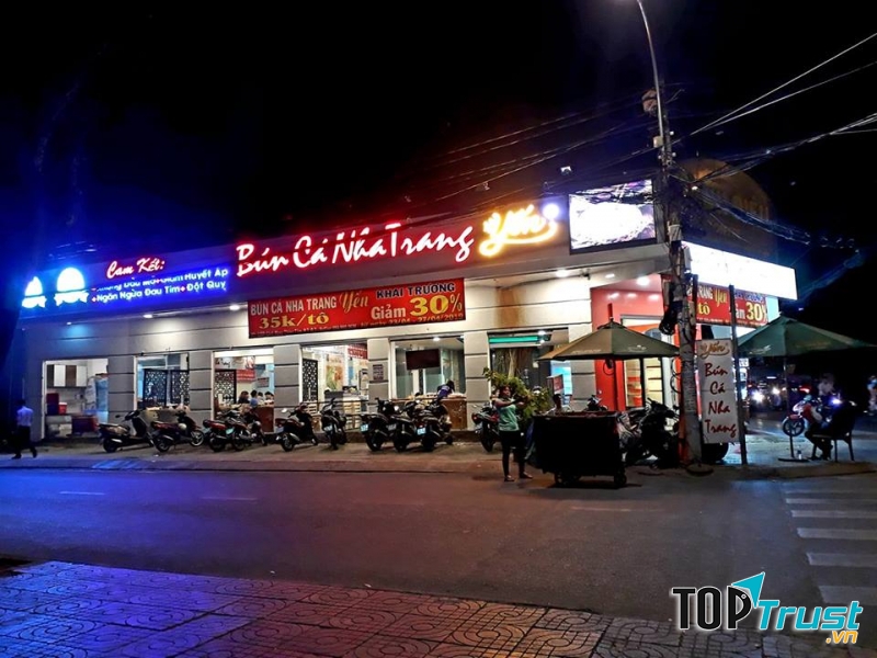 Một cơ sở của quán Yến