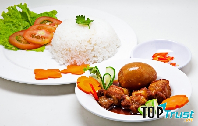 Vietnammm.com là địa chỉ đặt cơm online, phục vụ tận nơi, thanh toán trực tiếp