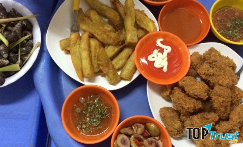 Quang Anh – Ốc & Chè Sài Gòn