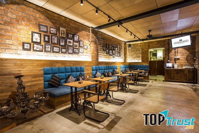 Quảng cáo Vũ Gia tự tin cung cấp tới khách hàng dịch vụ thiết kế và thi công nội thất, showroom chuyên nghiệp tại Thành phố Hồ Chí Minh với mức chi phí cực ưu đãi.