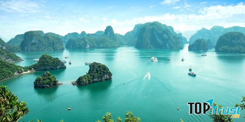 Vịnh Hạ Long - Quảng Ninh