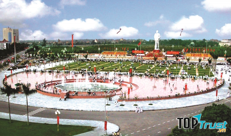 Quảng trường Hồ Chí Minh