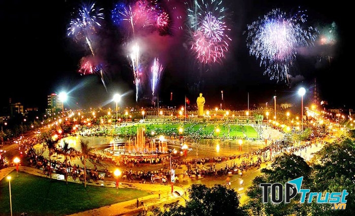 Quảng trường Hồ Chí Minh
