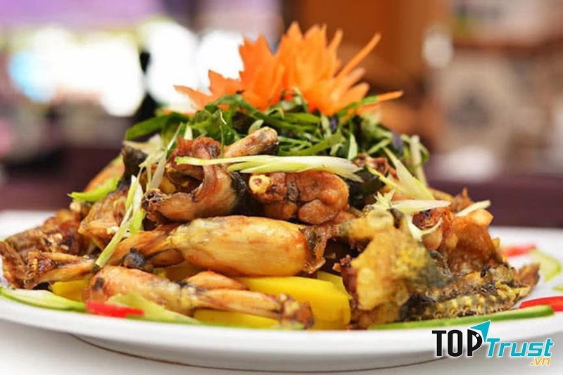 Quốc Phương Trại Việt Hưng