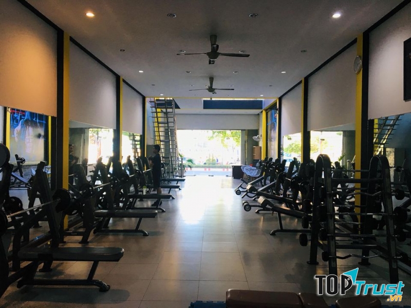 Quốc Thuận Fitness Center