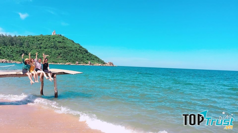 Núi và biển sẽ mang lại cho bạn những tấm ảnh với không gian mở