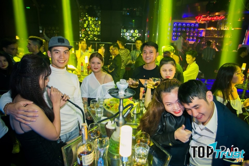 Rain Nightclub Dalat
