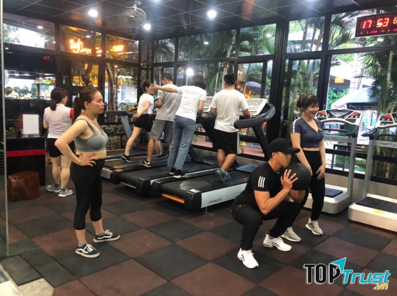 Rainy Fitness - Quảng Ngãi