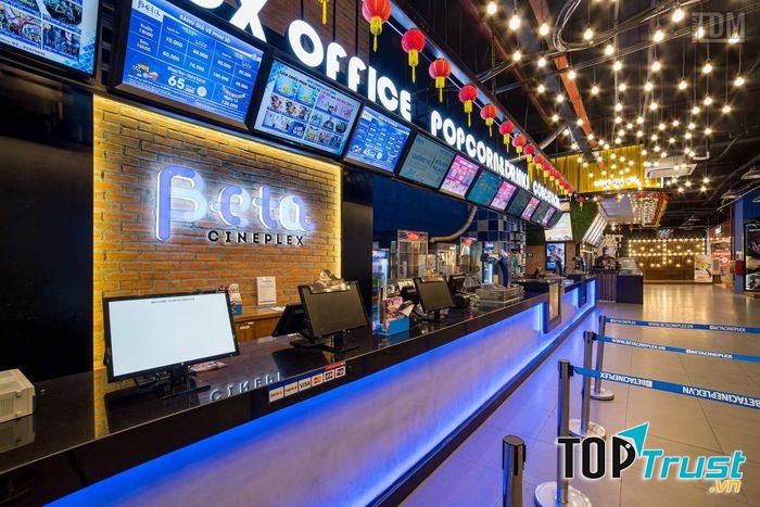 Rạp chiếu phim cũng là địa điểm vui chơi 8/3 ở Hà Nội đông khách