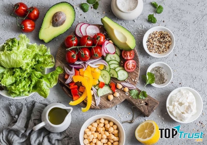 Hãy mua đủ lượng rau cần ăn trong ngày để các món ăn có được lượng dinh dưỡng cao nhất nhé.