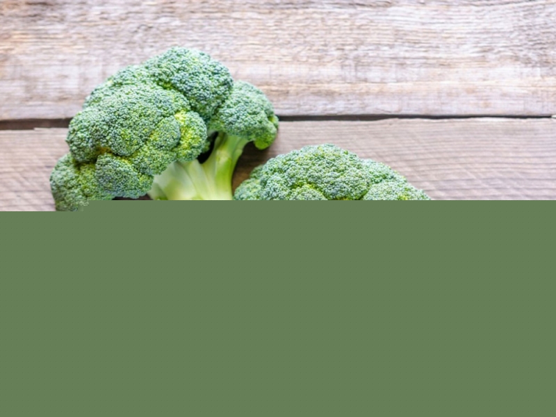 Những loại rau có màu xanh lá đậm cung cấp nhiều chất có lợi cho xương khớp và cơ thể con người, đặc biệt là bông cải xanh