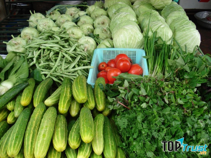 Rau xanh đem đến các loại chất xơ và vitamin cần thiết để phục vụ cho cơ thể vào những ngày Tết.