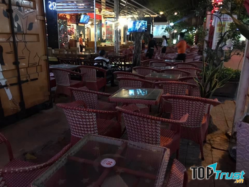 Red Coffee – Khu Nhà Ở Nam Hòa