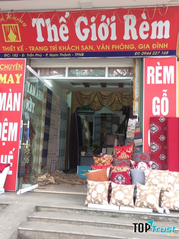Rất nhiều mẫu mã cho khách lựa chọn