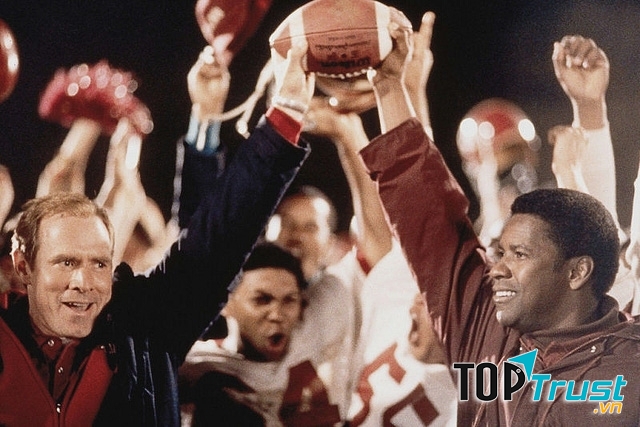 Cảnh trong phim Remember the Titans