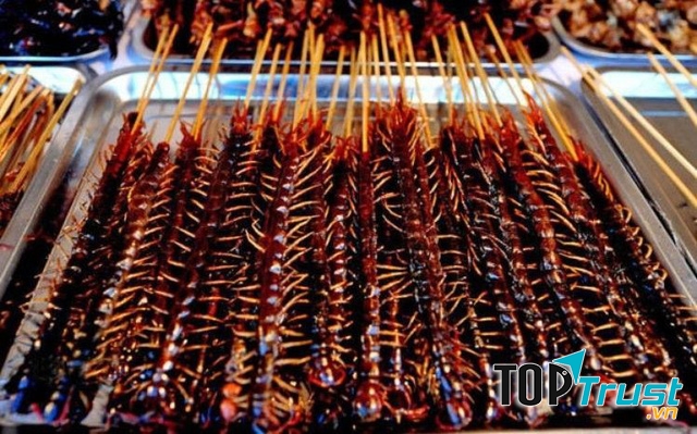 Rết nướng - Trung Quốc