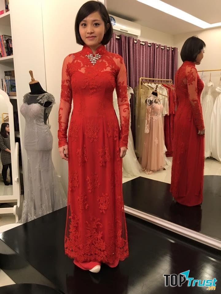Áo dài cưới chất liệu ren tại Ribbon&Lace