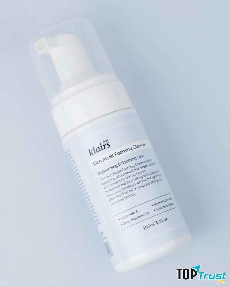 Rich Moist Foaming Cleanser