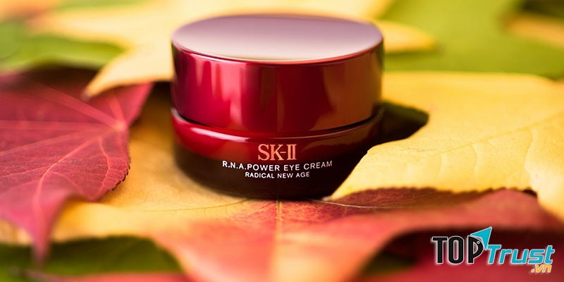 R.N.A Power Eye Cream Radical New Age