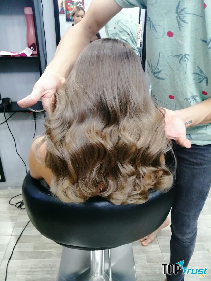 Rock Sài Gòn Hair Salon