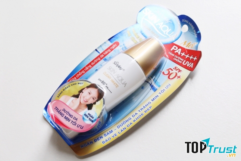 Kem chống nắng Rohto Sunplay Skin Aqua Clear White SPF50+/PA++++