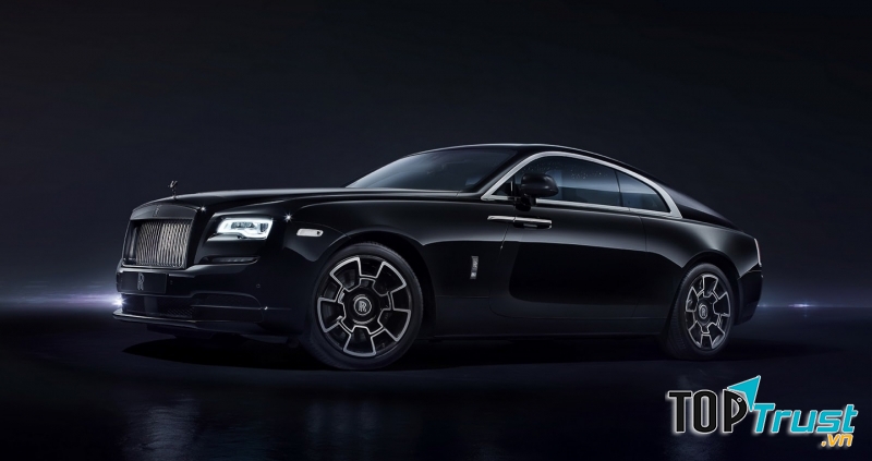 Rolls-Royce Black Badge đen chưa từng có