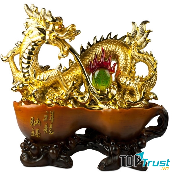 Rồng là biểu tượng của quyền lực và địa vị trong tín ngưỡng dân gian.