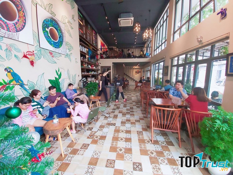 Rooster Coffee & Tea