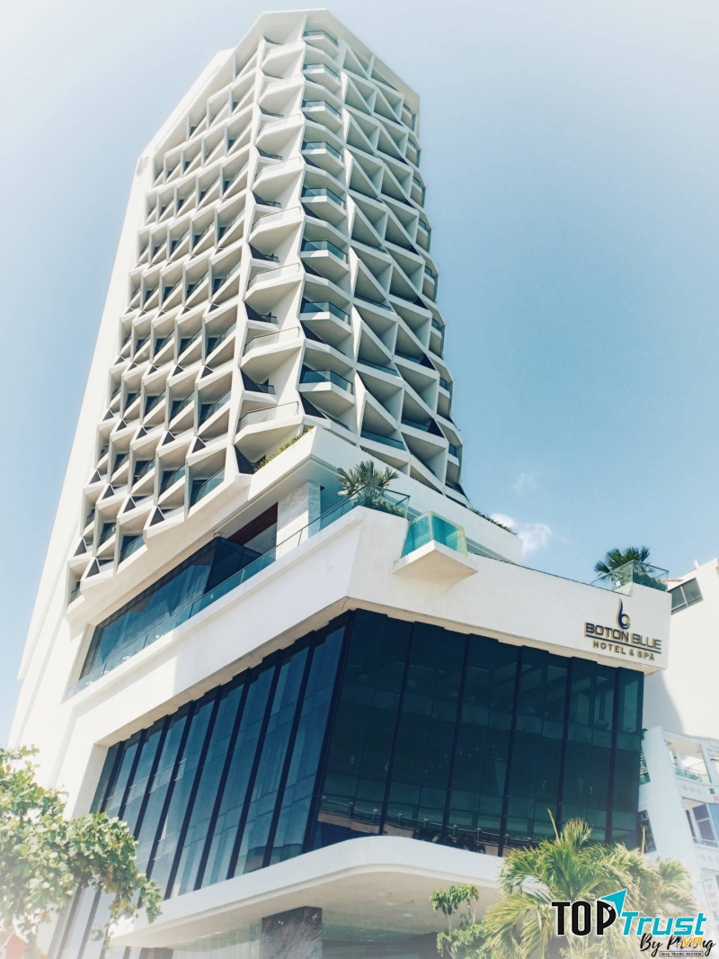 Royal Beach Boton Blue Hotel & Spa