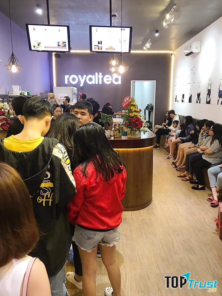 Royaltea