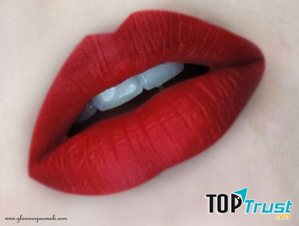 Swatch M.A.C Ruby Woo ( nguồn internet)