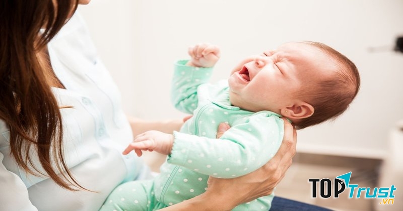 việc rung lắc mạnh có thể gây chấn thương, thậm chí dẫn đến tàn tật hoặc tử vong.