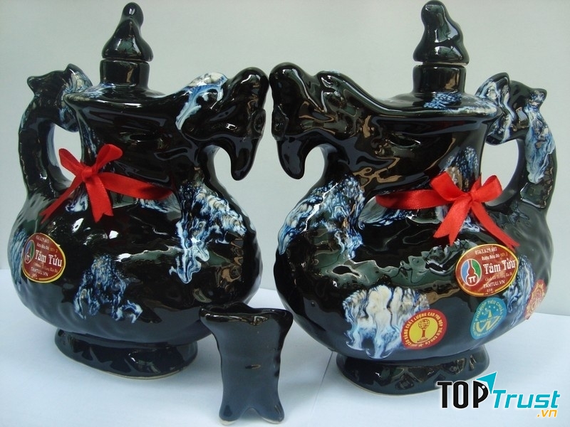 Rượu Bàu Đá – quà tặng ý nghĩa cho ngày Tết