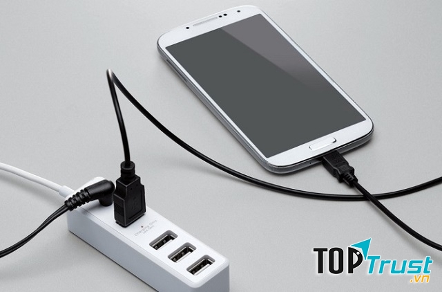 Sạc đầy điện thoại