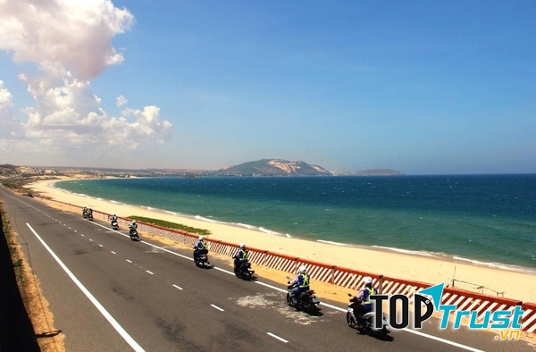 Nơi đây được mệnh danh là một trong những cung đường phượt đẹp nhất Việt Nam