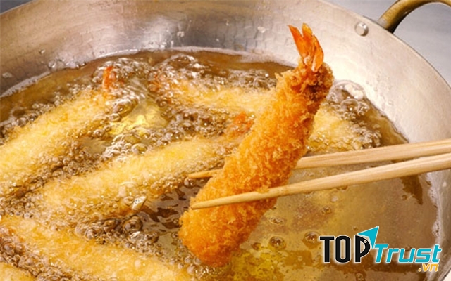 Sai lầm khi nấu ăn: sử dụng dầu đậu nành để chiên rán