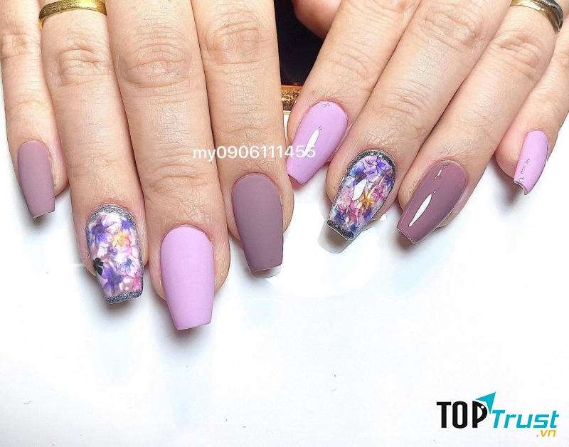 Mẫu nail có độ tỉ mỉ cao được thực hiện bởi Saigon Nail