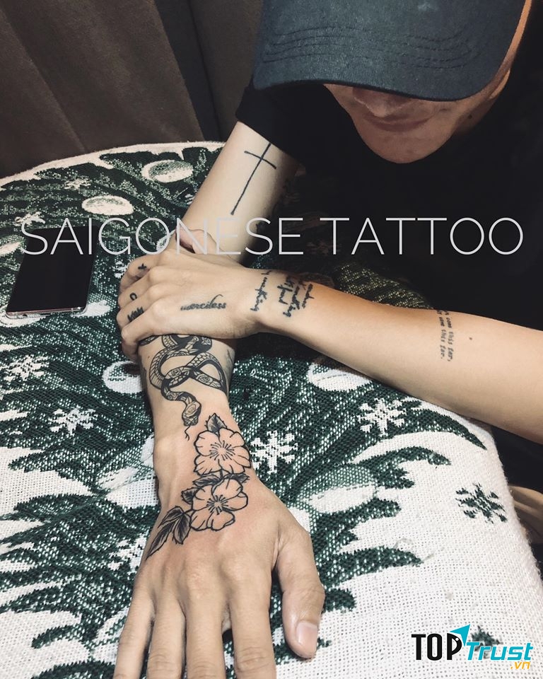 Hình ảnh khách hàng tại Saigonese Tattoo