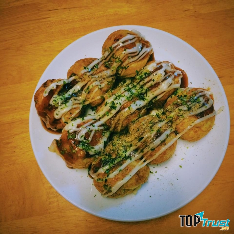 Sushi cuộn