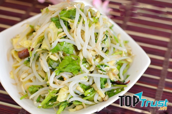 Salad giá đỗ