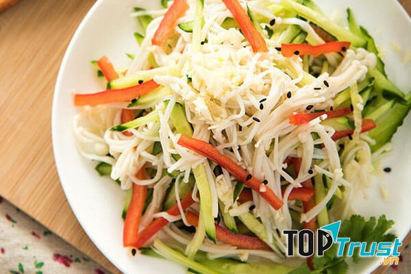 Salad nấm kim châm