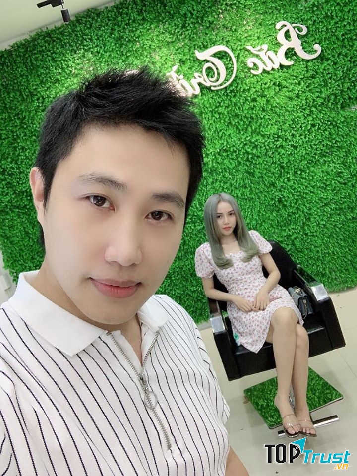 Salon Bắc Trần Tiến