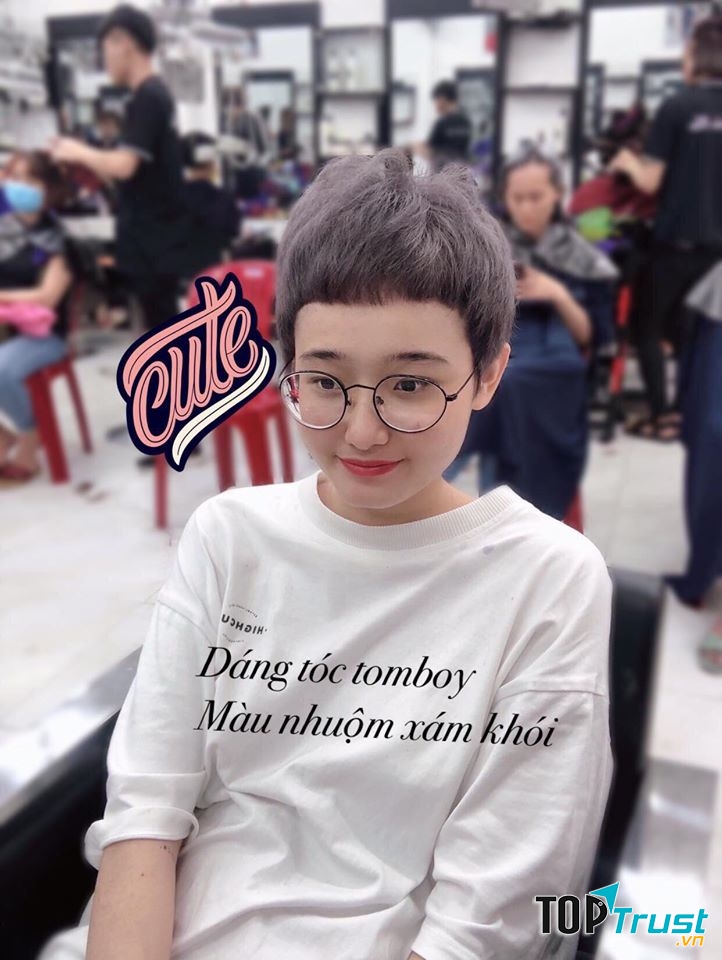 Salon Bắc Trần Tiến