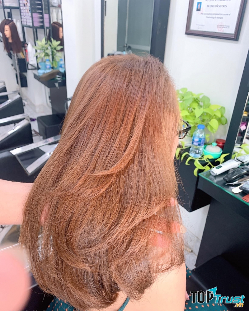 Salon Bảo