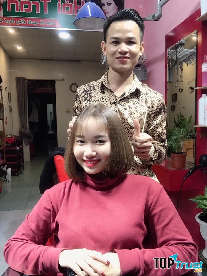 Salon Hải Trần Khối 2 TT Cầu Giát.