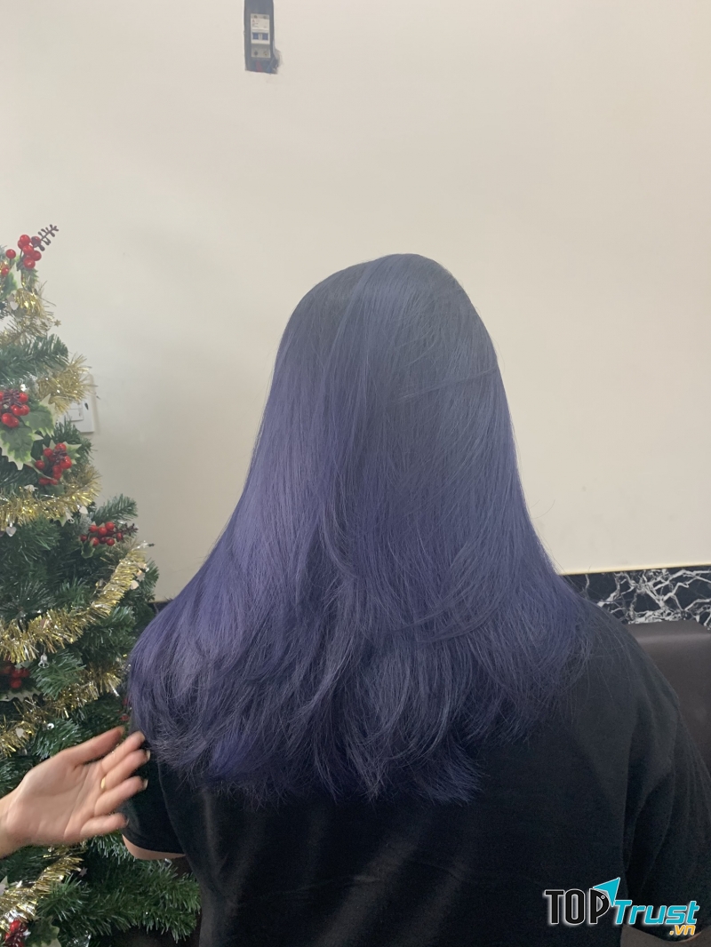 Salon Hoàng Gia